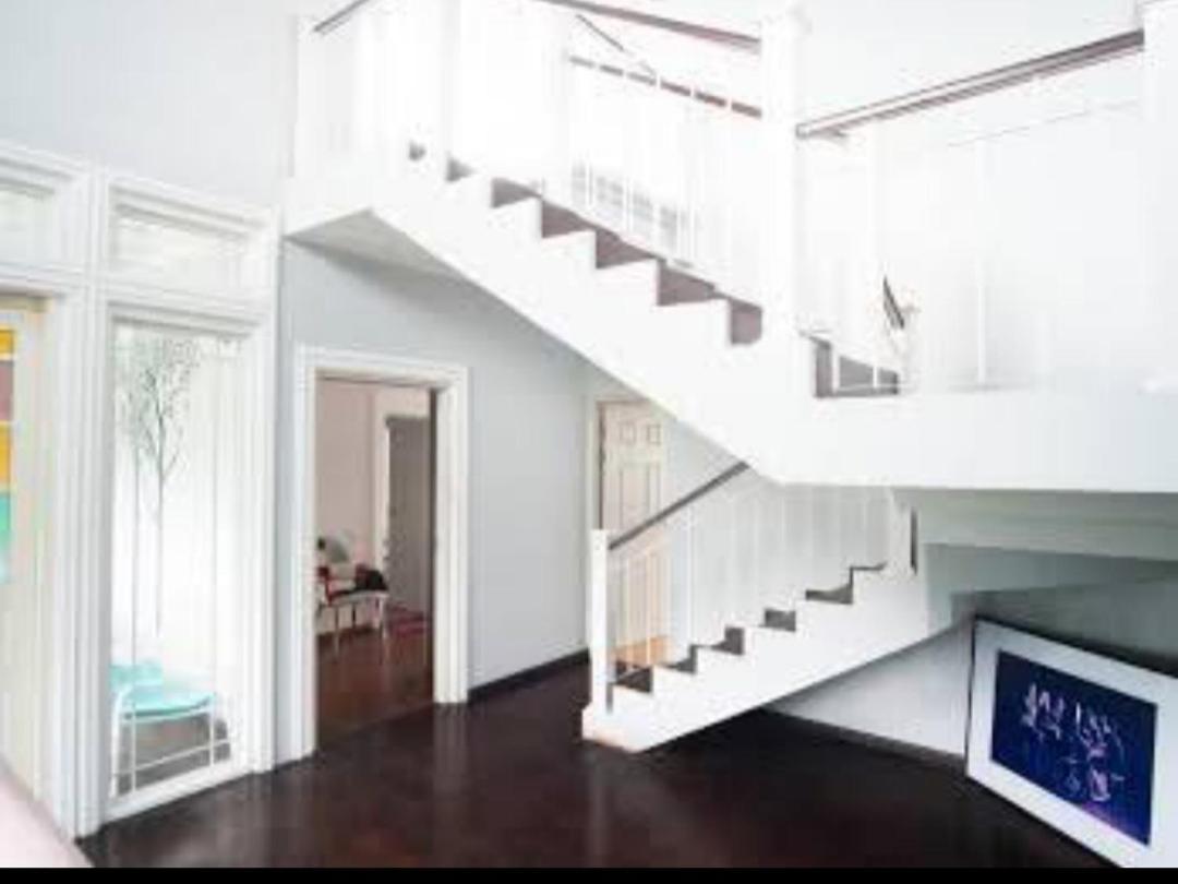 Villa 360 Lembang Exterior foto